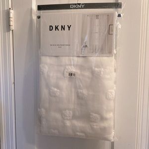 BNWT DKNY polka dot curtain